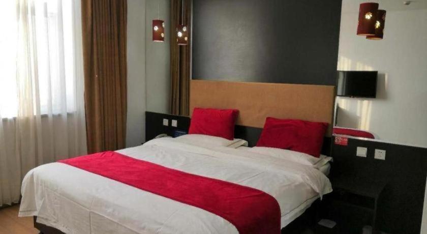 Super 8 Hotel Beijing New National Exhibition Yumin Street Exterior foto